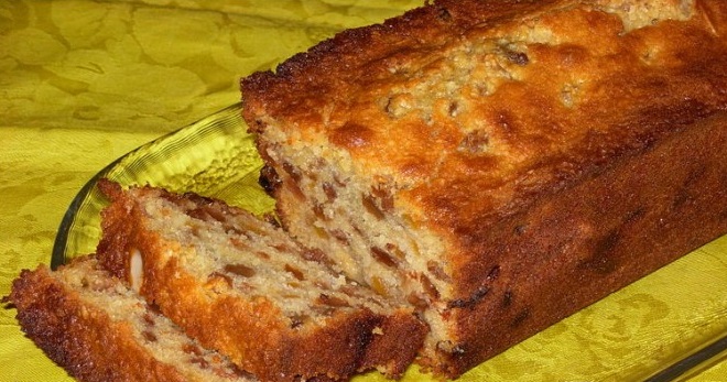 gateau fait maison avec produits énergétiques Meltonic, orange, raisin et miel